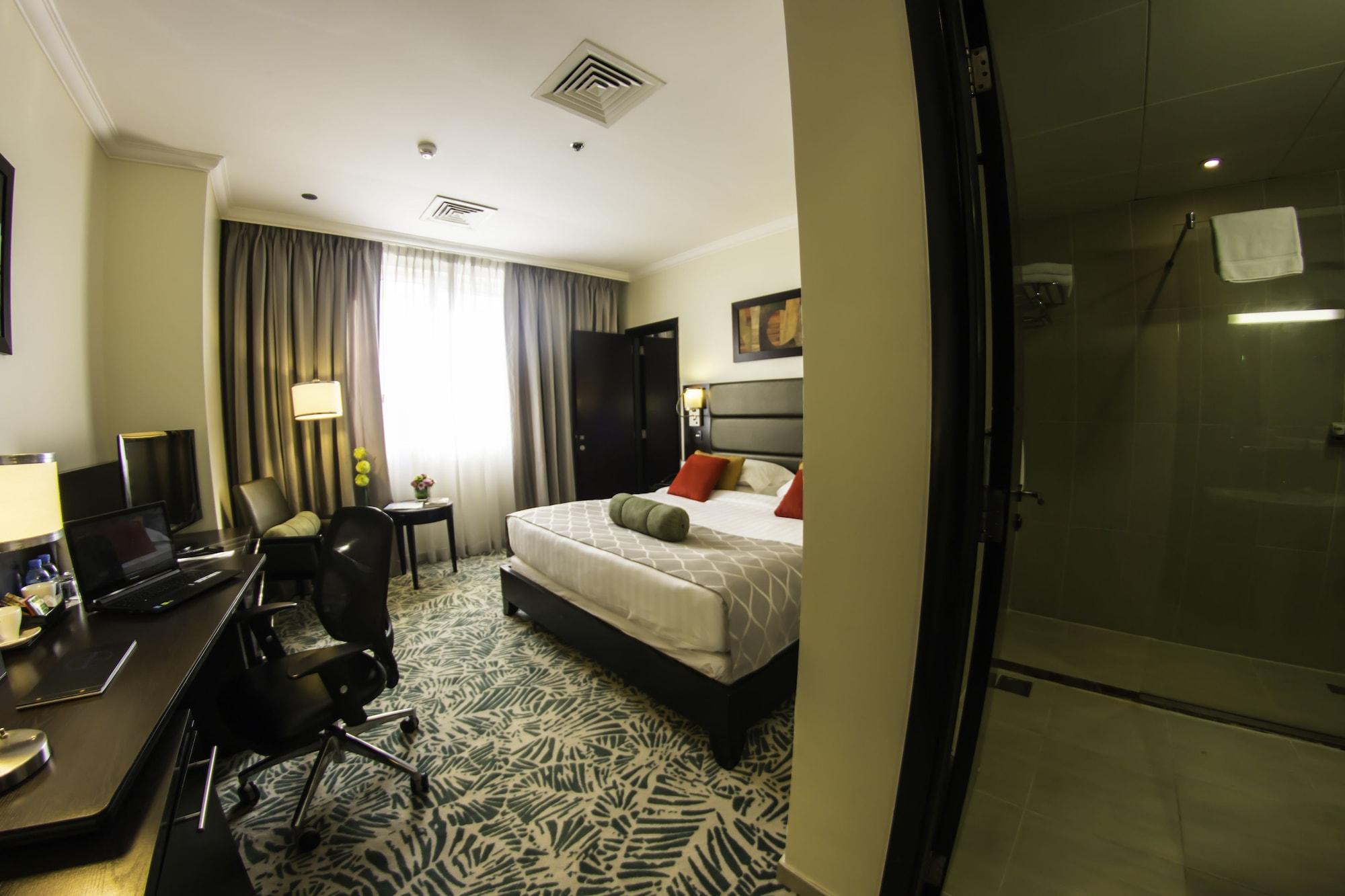 The Royal Riviera Hotel Doha Exteriör bild